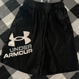 Ysm shorts under armour
